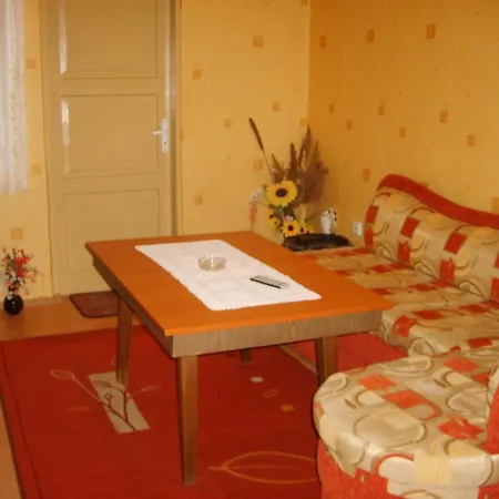 Guest house Ovcharovi Balchik